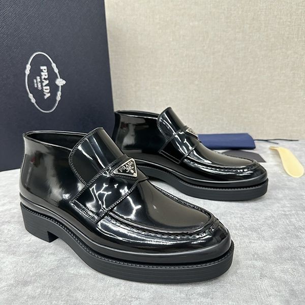 ★日本!!人気！プラダ レザーレースアップブーツ 偽物 pui04152