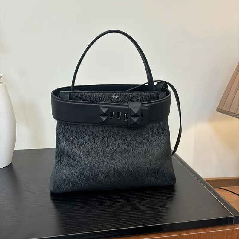 高品質 並行輸入品 エルメス メドール Medor ハンドバッグ eri45584